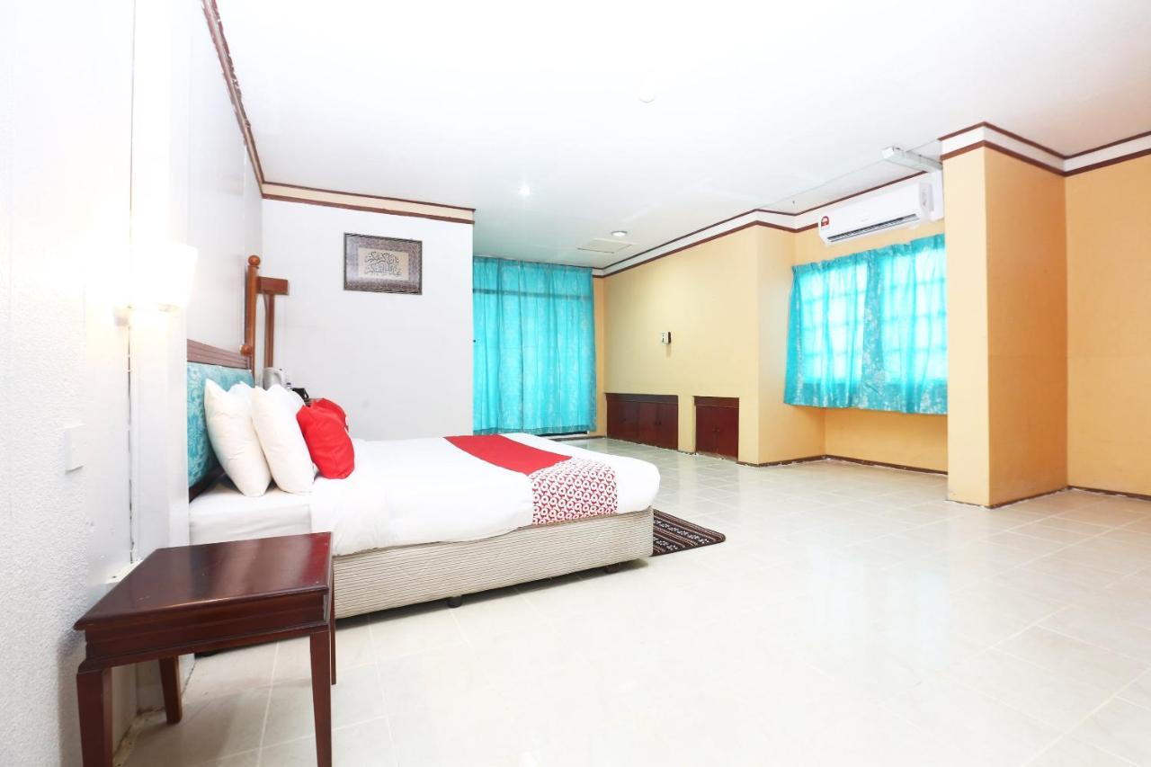 Oyo 89489 Al Ansar Hotel Kota Bharu Ngoại thất bức ảnh